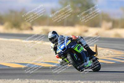 media/Jan-10-2025-CVMA Friday Practice (Fri) [[489e0da257]]/Group 4 and Trackday/Session 5 (Turn 7)/